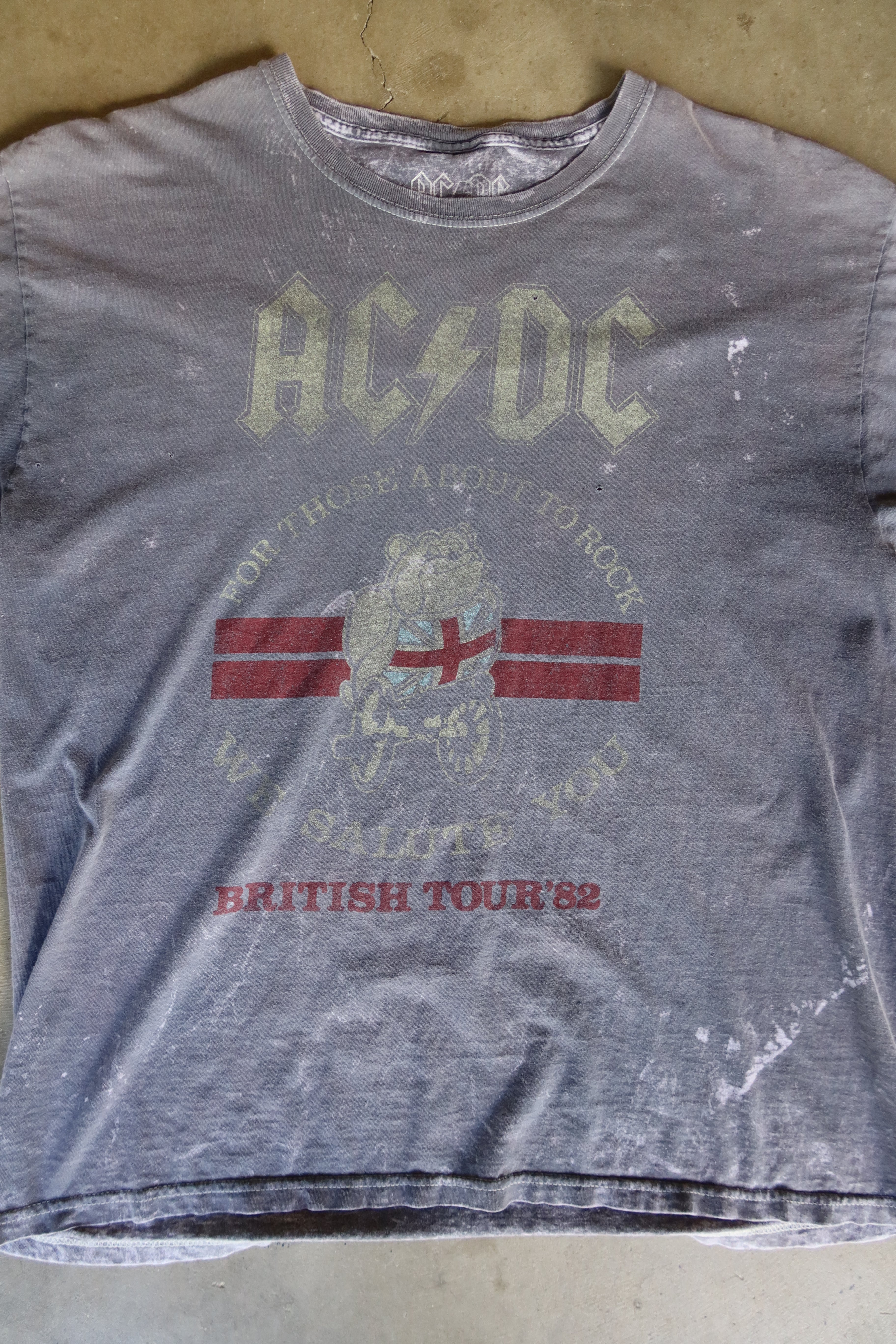 AC/DC “British Tour ’82” / L