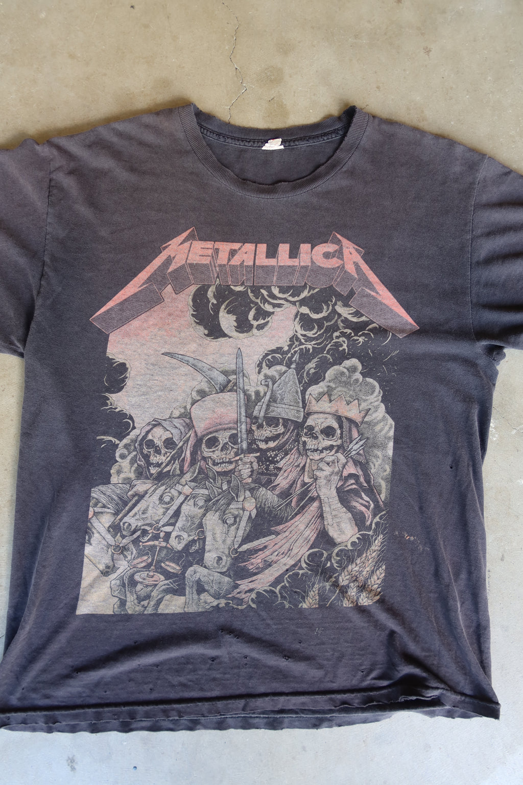 Metallica “Master of Puppets” (1980s) / L