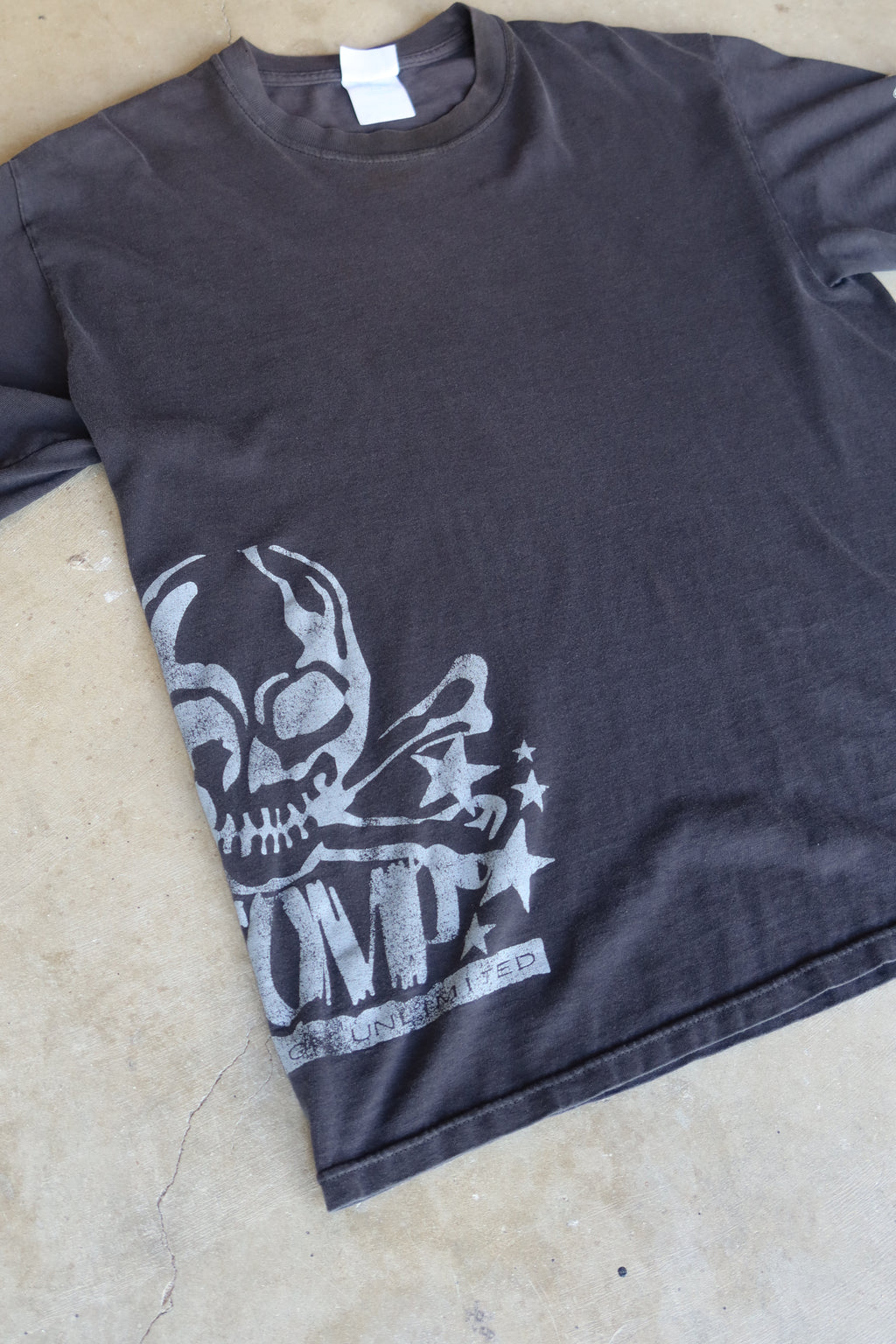 Tapout “Unleashed” Skull Tee (2000s) / L