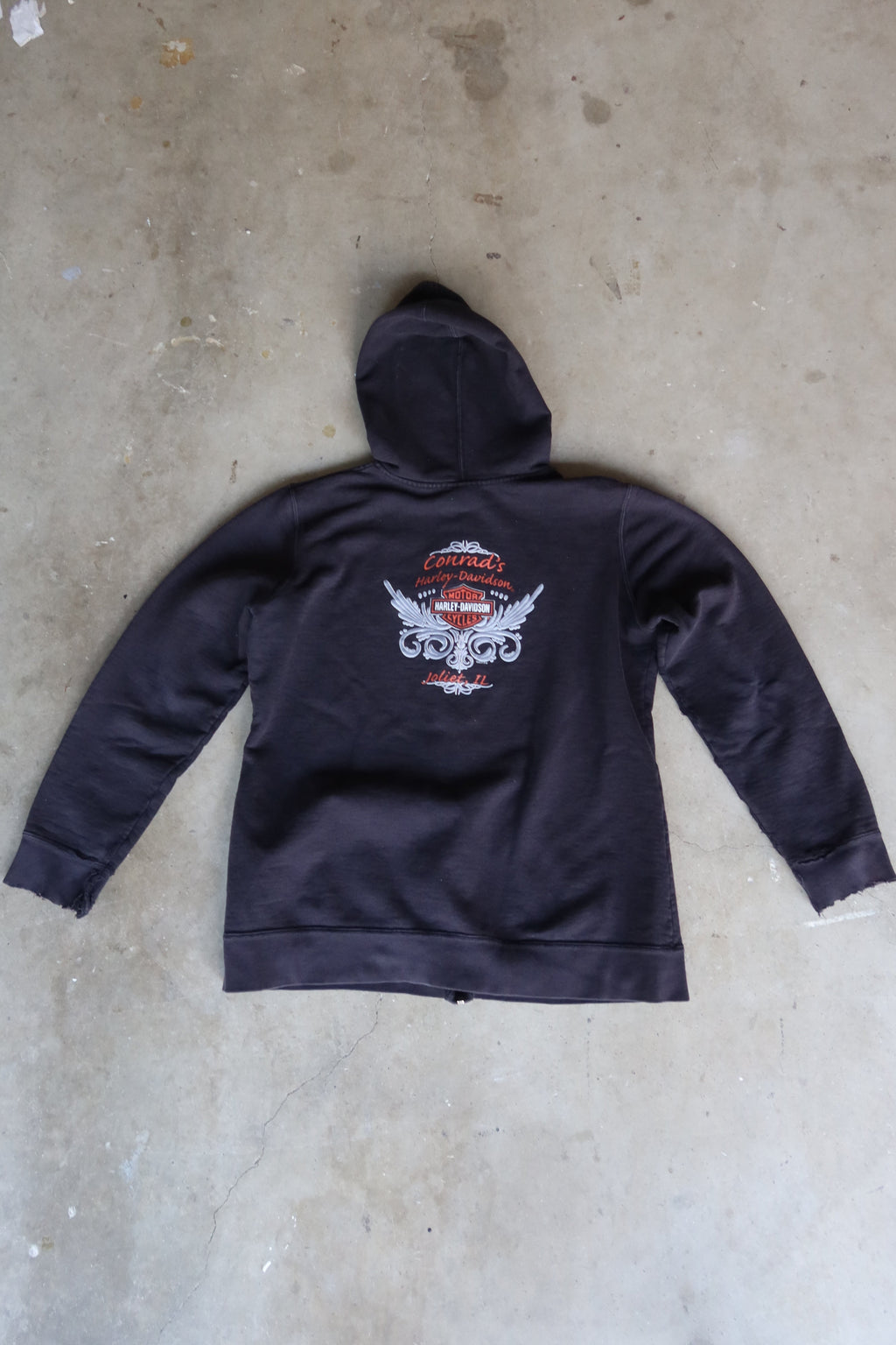 Vintage Conrad’s Harley-Davidson Zip-Up Hoodie – Joliet, IL (2000s)