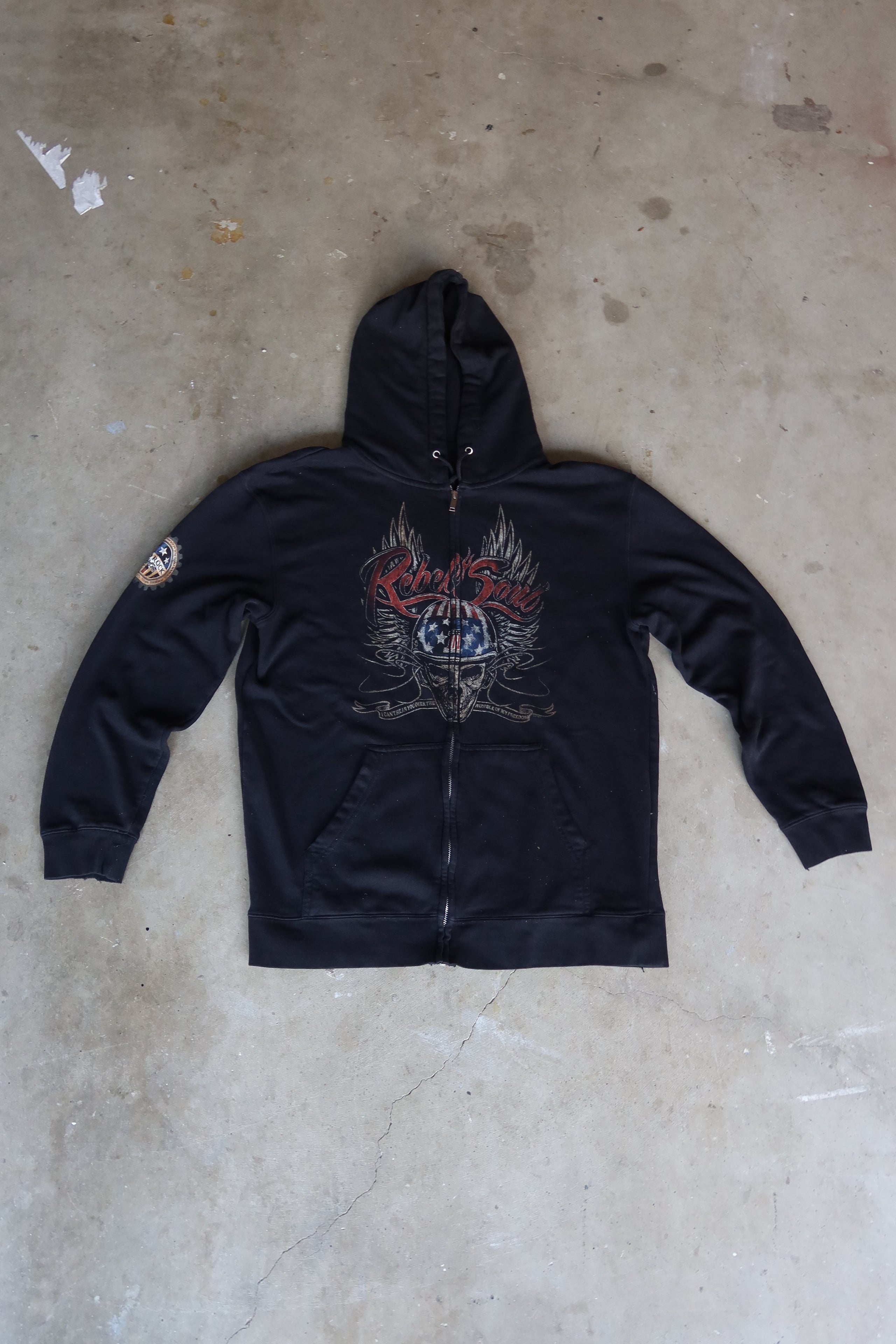 Vintage Rebel Spirit Zip-Up Hoodie (2000s)