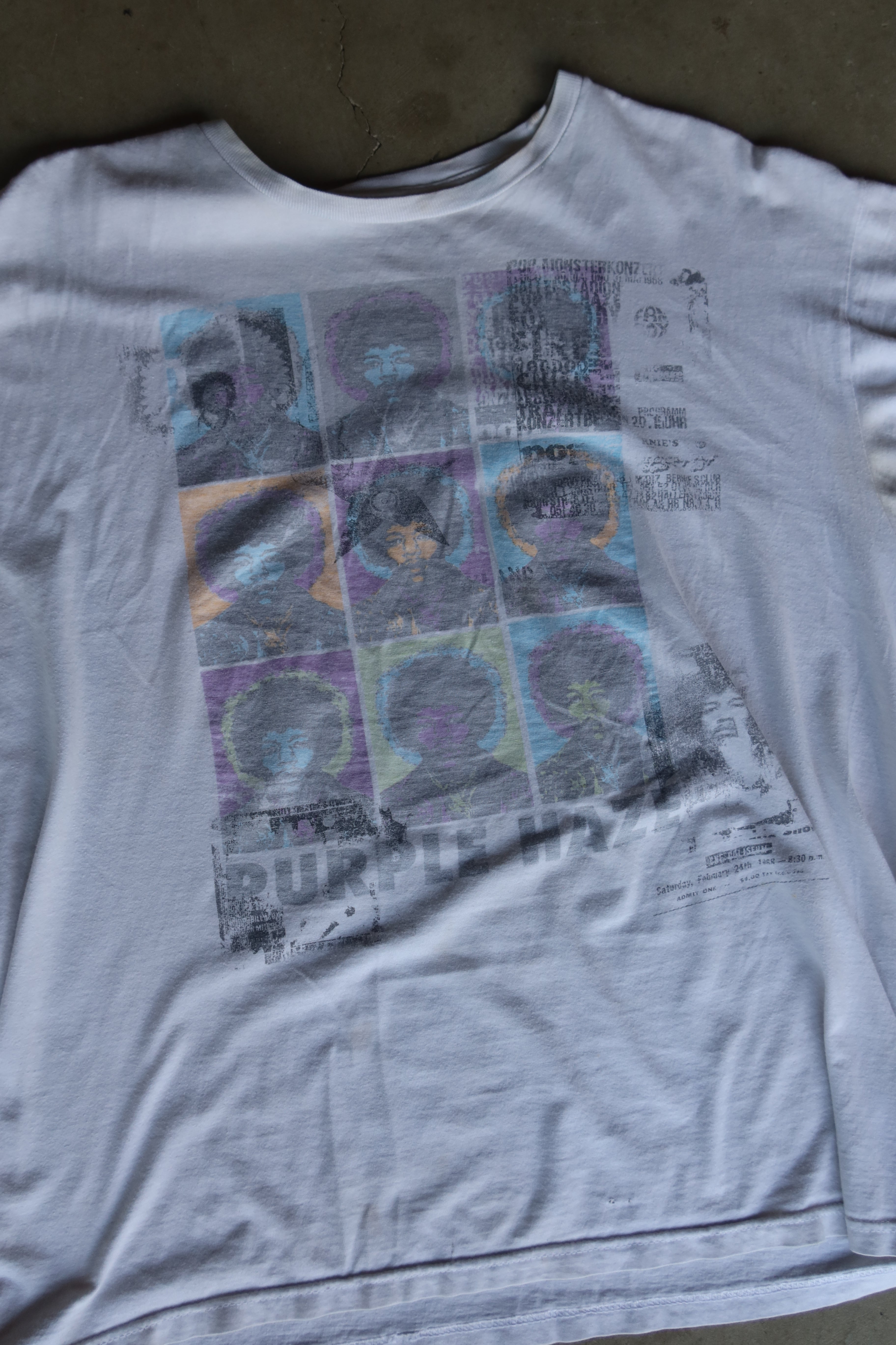 Vintage Jimi Hendrix “Purple Haze” Graphic Tee (1990s)