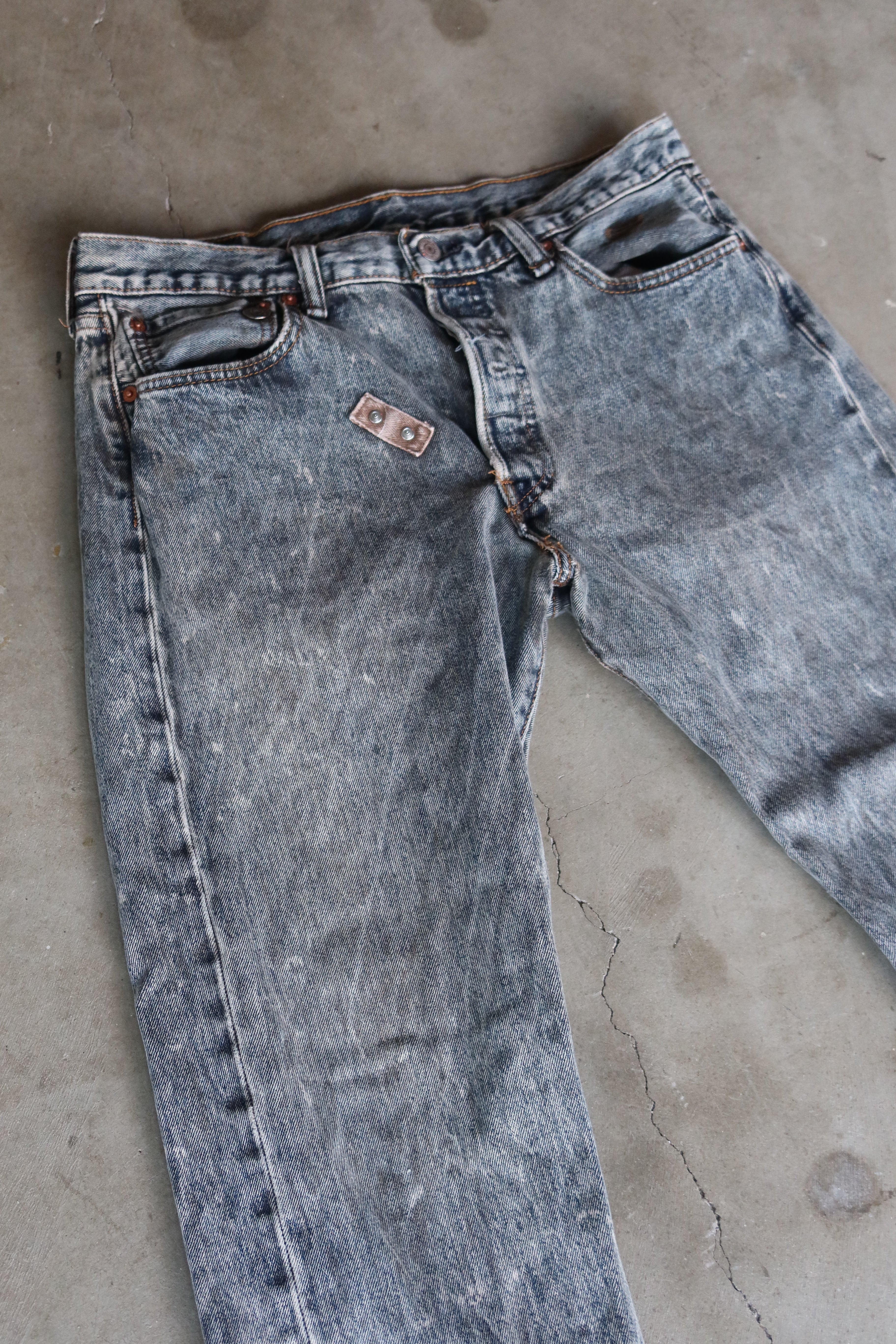 Vintage Acid Wash Levi Jeans (Late 1980s–Early 1990s)
